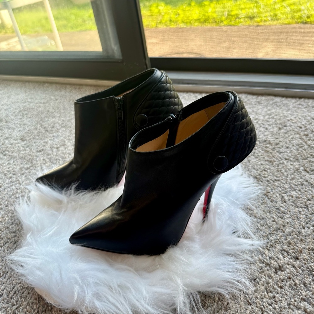 Christian Louboutin Black Ankle Boots Size 38